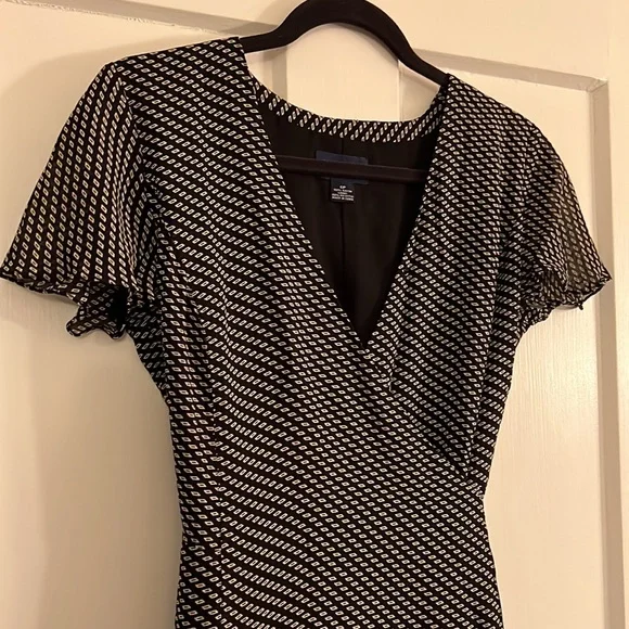 Ann Taylor wrap dress - Picture 2 of 9